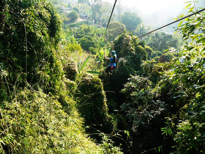 丛林飞跃.jpg