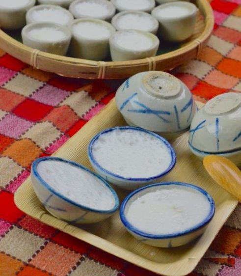 noxa20告诉您:泰式传统甜品有哪些? 泰式碗糕 Khanom Thuay.jpg