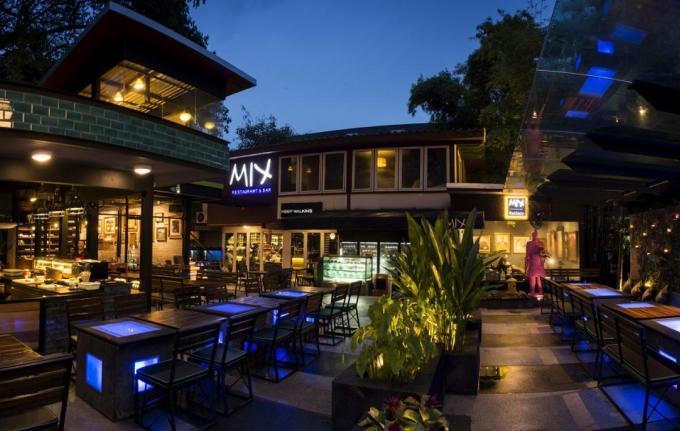 泰国清迈,这些美食你一定得来试试! 清迈混合酒吧餐厅 Mix Restaurant and Bar.jpg