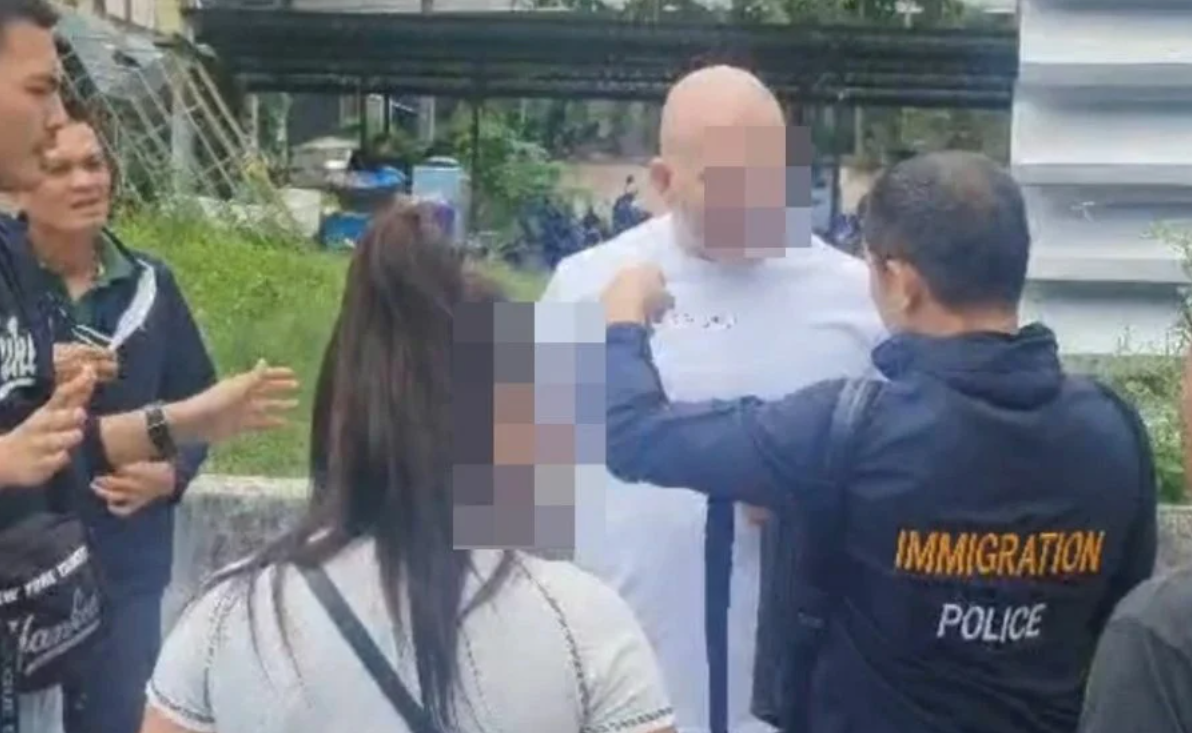 泰国警方成功逮捕一在逃国际毒贩 微信截图_20230817111151.png