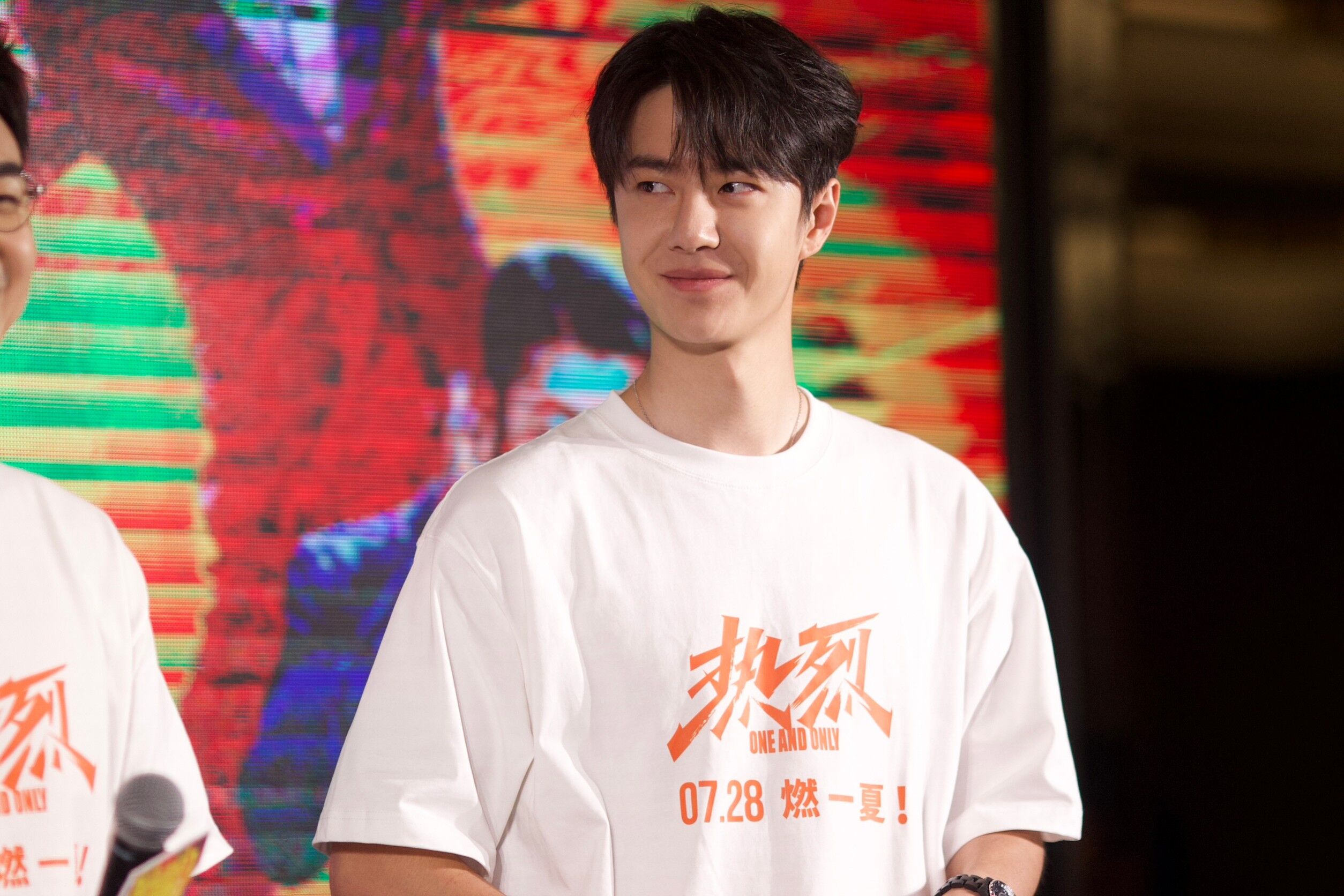 王一博现身泰首映,noxa20热议中! 173505hh1ydusovh6cqqay.jpg