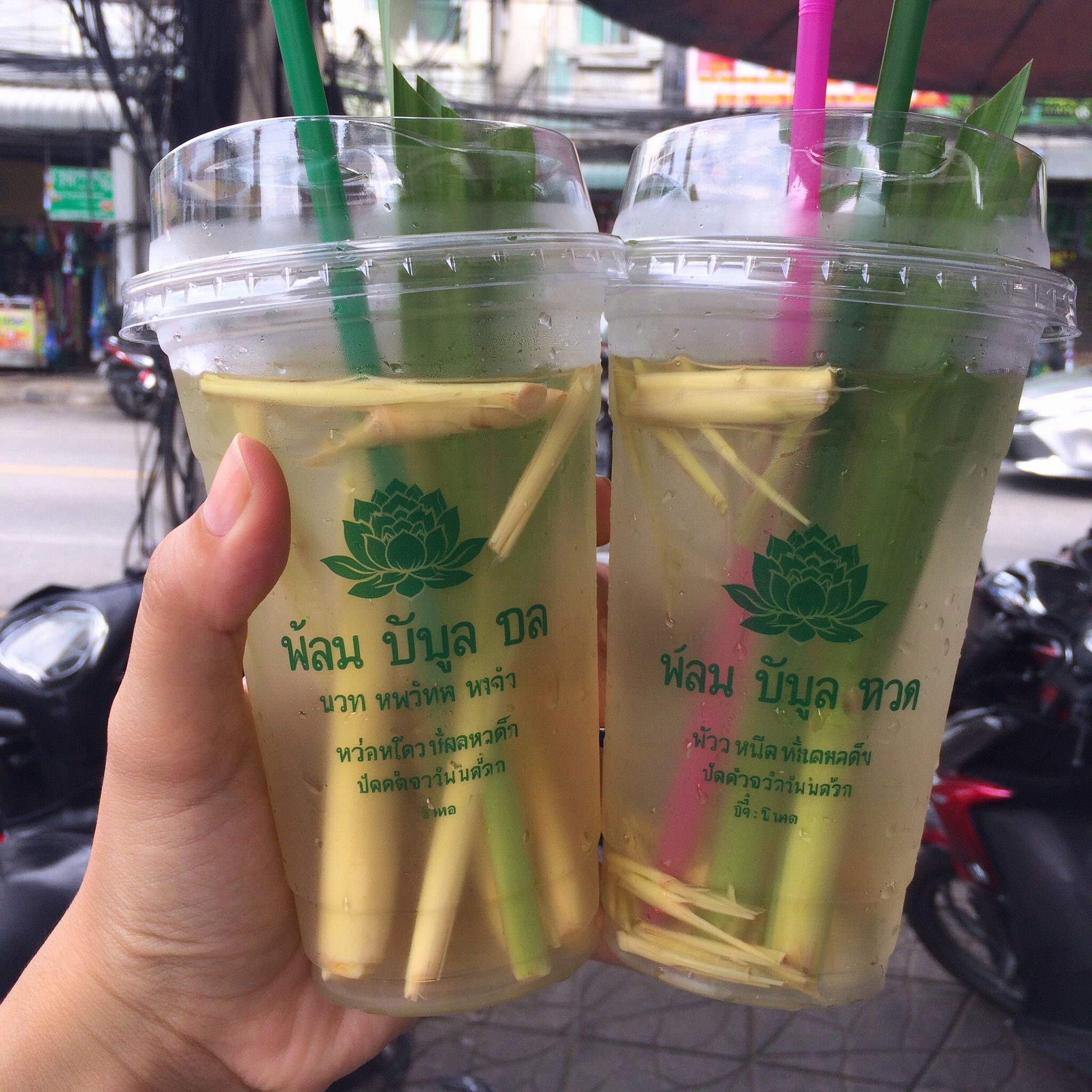 泰式春卷Poh Pia Tod:酥脆爽口 街头经典 泰式草药饮