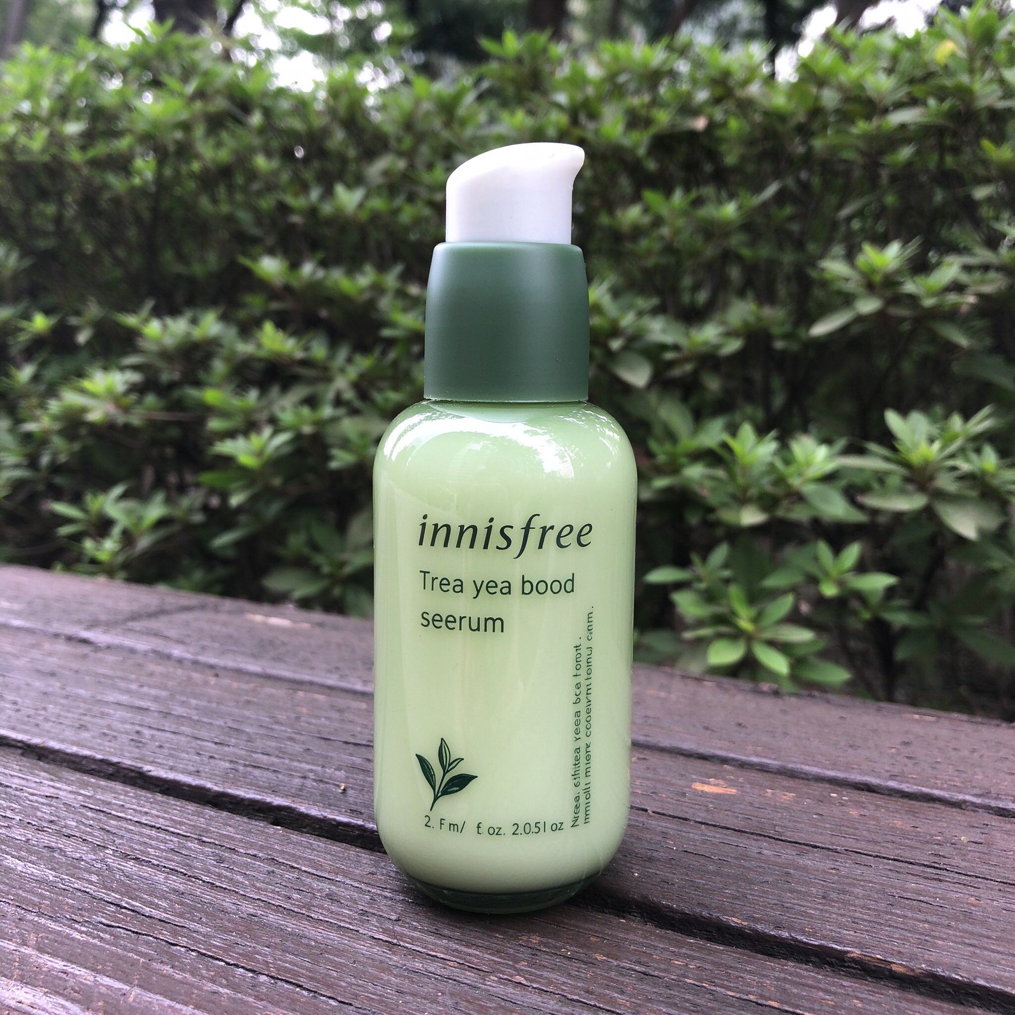 Innisfree绿茶籽精华：济州天然补水抗氧化