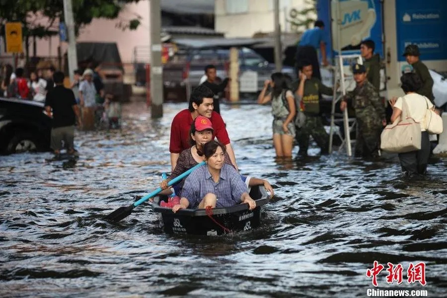 泰国洪灾深度解读：51府沦陷、71人遇难，救灾与重建之路任重道远