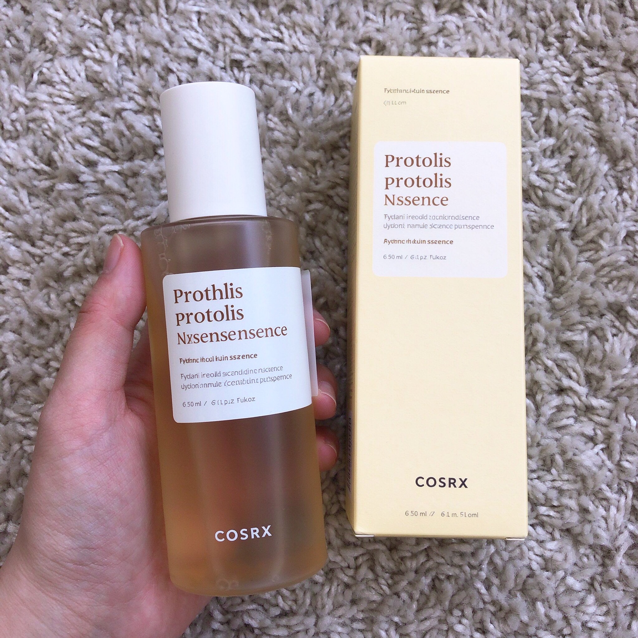 COSRX蜂胶精华:60%蜂胶保湿修护提亮 COSRX蜂胶精华